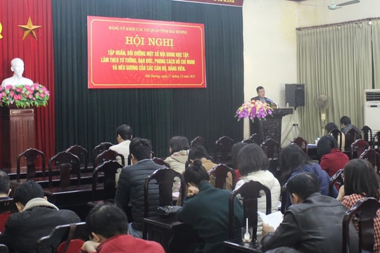 Đảng ủy Khối các cơ quan tỉnh Hải Dương đổi mới việc học tập và làm theo Bác