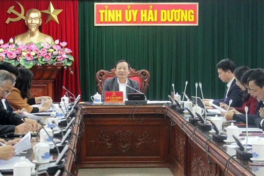 Đồng chí Phó Bí thư Thường trực Tỉnh ủy Lê Văn Hiệu làm việc với Ban Thường vụ Đảng ủy Khối các cơ quan tỉnh