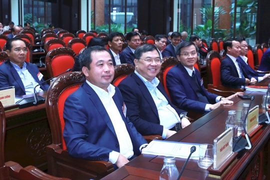 Triển khai 3 nhiệm vụ, giải pháp đột phá chiến lược về xây dựng Đảng năm 2024