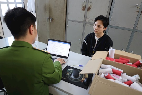 Về Hải Dương tìm việc không thành, thanh niên ở Phú Thọ làm pháo nổ mang bán 