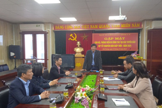 Ban Tuyên giáo Tỉnh uỷ gặp mặt, động viên cán bộ, phóng viên công tác tại các tuyến đảo dịp Tết Nguyên đán Giáp Thìn