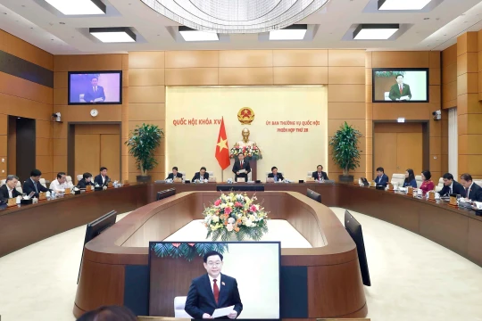 Dự kiến tổ chức 14 phiên họp của Ủy ban Thường vụ Quốc hội trong năm 2024
