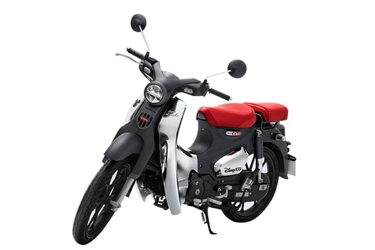 Cận cảnh mẫu xe máy số đắt nhất Việt Nam