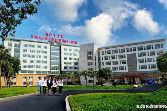 10 dấu ấn nổi bật của Trường Cao đẳng Dược Trung ương Hải Dương năm 2023