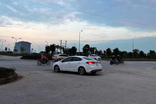 Nút giao ở chân cầu Lộ Cương xảy ra nhiều vụ tai nạn giao thông
