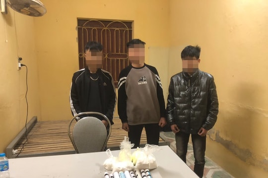 Cẩm Giàng phạt nặng 3 nam sinh mua nguyên liệu sản xuất pháo nổ