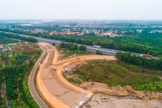 Thi công nút giao kết nối đường 390 với cao tốc Hà Nội - Hải Phòng đạt 30% khối lượng
