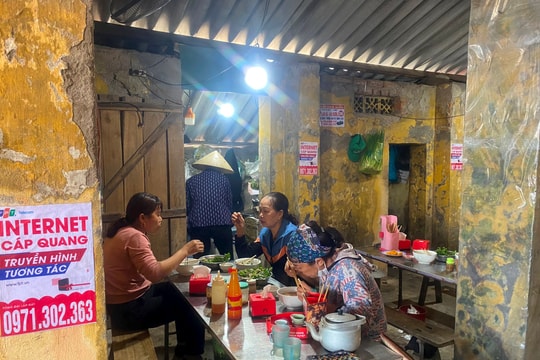 Chợ Lại xuống cấp