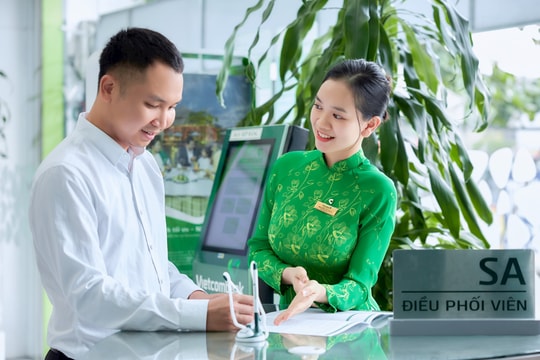 Vietcombank Chí Linh lấy khách hàng làm trung tâm phục vụ
