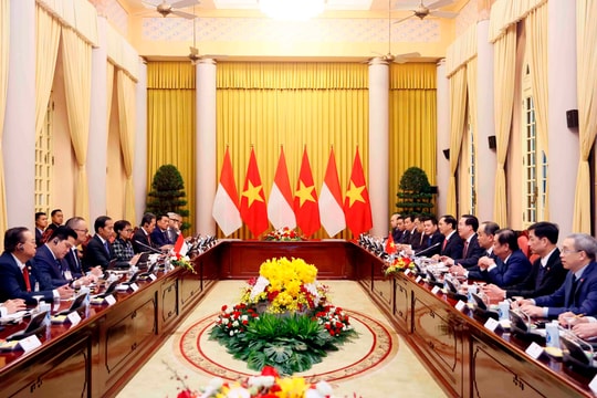 Sự kiện nổi bật ngày 12/1