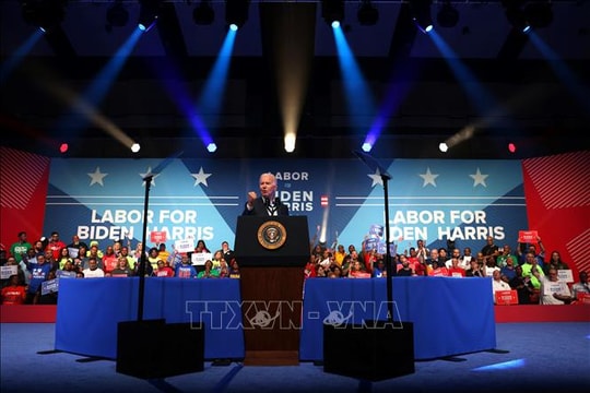 Tổng thống Joe Biden thu hút sự ủng hộ của cử tri ở bang "chiến địa" Pennsylvania