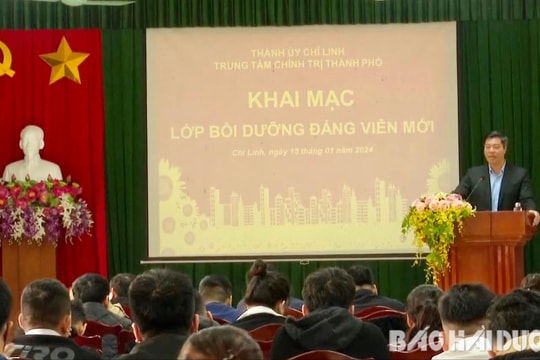 Chí Linh kết nạp 22 đảng viên trong doanh nghiệp ngoài khu vực nhà nước