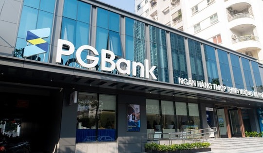 Xuất hiện ngân hàng báo lỗ đầu tiên, TPBank lãi cũng "bốc hơi" mạnh