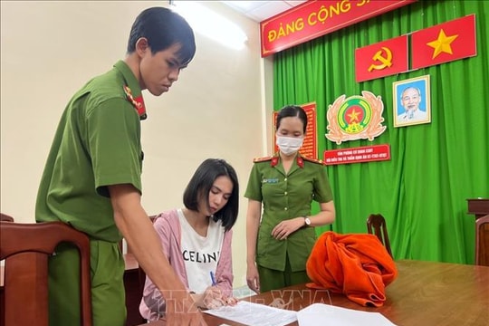 Sắp xét xử người mẫu Ngọc Trinh gây rối trật tự công cộng