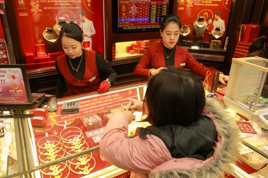 Ngân hàng Nhà nước đề nghị các bộ, ngành phối hợp quản lý thị trường vàng