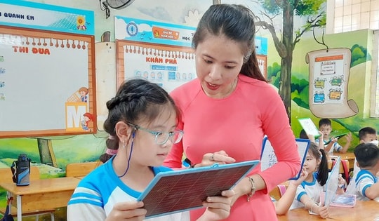 Bộ Giáo dục và Đào tạo lý giải việc nhà giáo phải có giấy chứng nhận nghề nghiệp