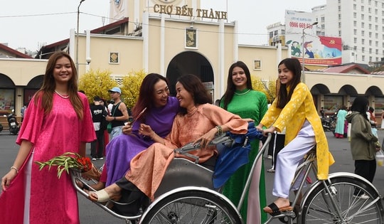 Kiều bào du xuân, tour Tết "đông cực kỳ"
