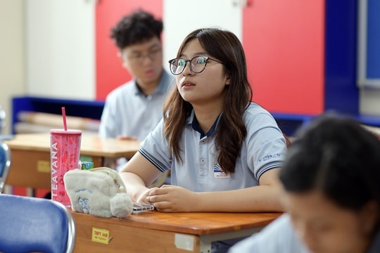 Trường tư ở Hà Nội tuyển thẳng lớp 10 bằng điểm IELTS