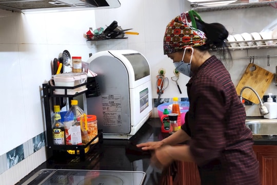Tổ dịch vụ gia đình nhiều việc cuối năm