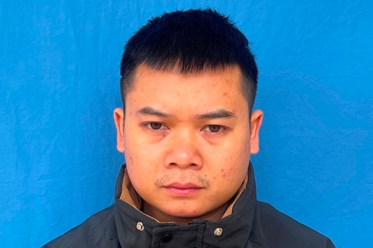 Công nhân bán ma túy ngoài giờ làm