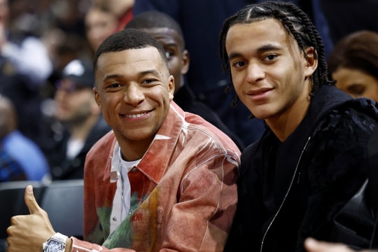 Mbappe đồng ý về Real Madrid, đòi lương 70 triệu euro
