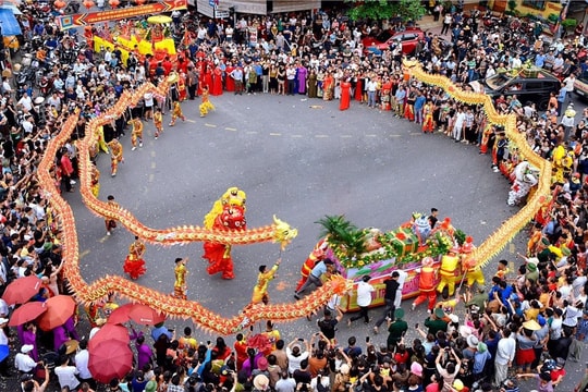 Lần đầu tiên triển lãm ảnh nghệ thuật "Tình xuân - giao lưu nhiếp ảnh Hải Dương - Lào Cai"