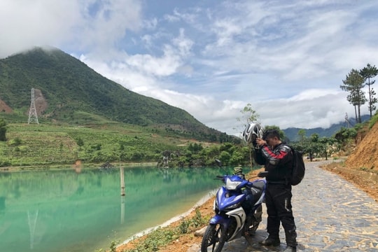 Lập tour phượt về quê ăn Tết