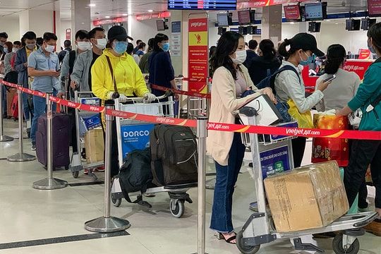 Từ 15/2 phải có giấy tờ nào mới được đi máy bay?