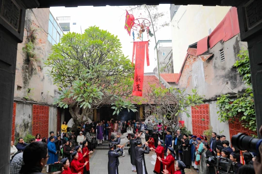 Phỏng dựng nhiều nghi lễ đặc sắc Tết Phố cổ Hà Nội: Giữ gìn bản sắc văn hóa