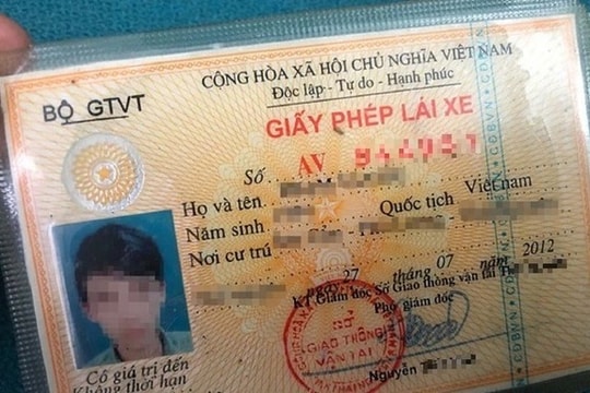 Có bắt buộc phải đổi giấy phép lái xe đã cấp trước năm 2012?