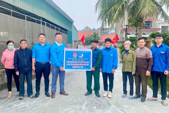 Tuổi trẻ thị trấn Thanh Miện bàn giao công trình đường giao thông