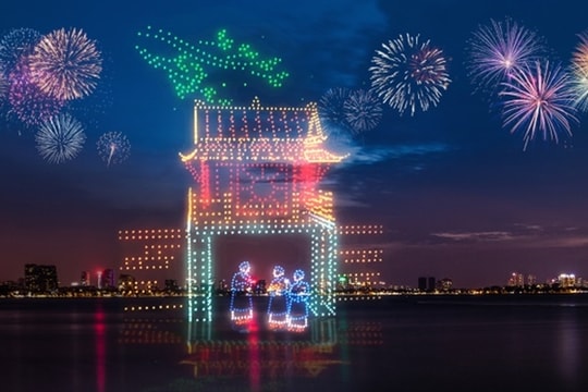 Southeast Asia’s biggest drone light show to mark start of Year of Dragon in Ha Noi