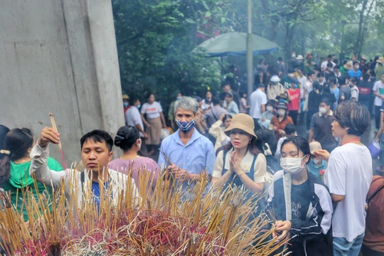 Không để xảy ra biến tướng, lợi dụng hoạt động tâm linh trục lợi trong dịp Tết