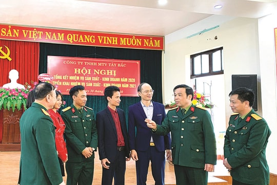 Bản lĩnh doanh nhân mặc áo lính
