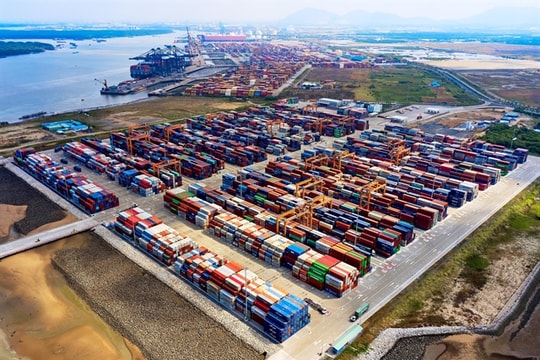  Vietnam - South Korea's third largest trade partner in 2023