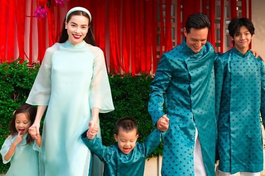Sao Việt diện áo dài dáng xưa đón năm mới