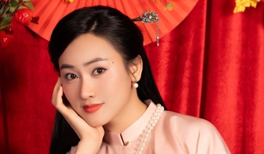 Phim Sáng đèn công bố dời lịch chiếu, rời đường đua phim Tết
