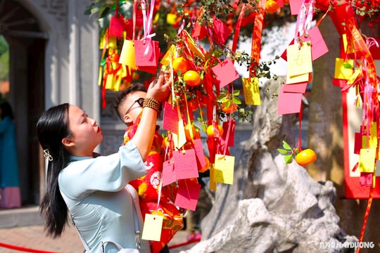 Hải Dương nắng ấm trong Ngày Valentine