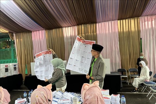 Ngày bầu cử của Indonesia diễn ra trong hòa bình, suôn sẻ