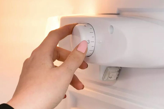 Tiết kiệm điện bằng cách chỉnh một nút nhỏ trên tủ lạnh