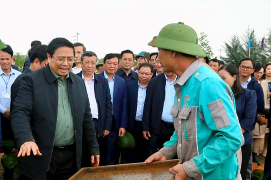 Khí thế mới từ chuyến “xông đất” đầu năm của Thủ tướng Chính phủ