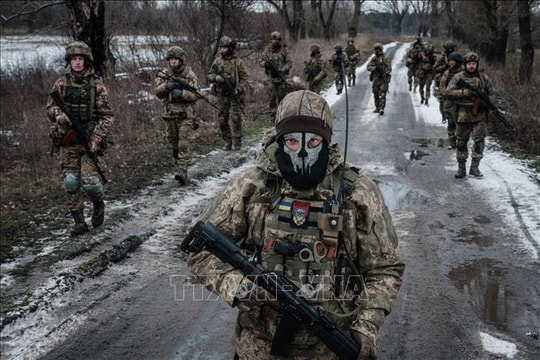 Ukraine quyết định rút quân khỏi thị trấn trọng điểm Avdiivka