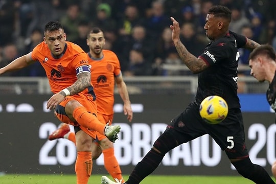 Inter tạo cách biệt 10 điểm trên đỉnh Serie A