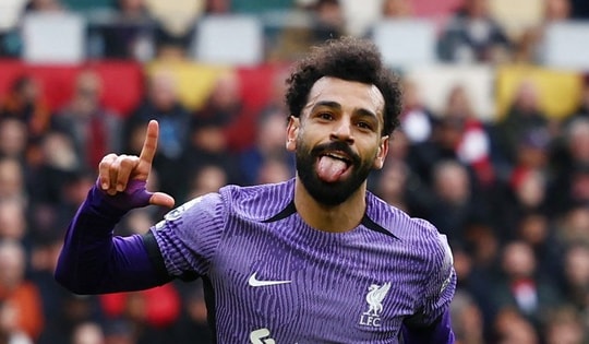 Vừa trở lại sau chấn thương, Salah rực sáng giúp Liverpool thắng đậm