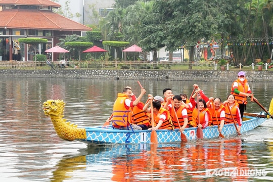 Xã Yết Kiêu giành cả 3 giải nhất đua thuyền chải các câu lạc bộ tỉnh Hải Dương
