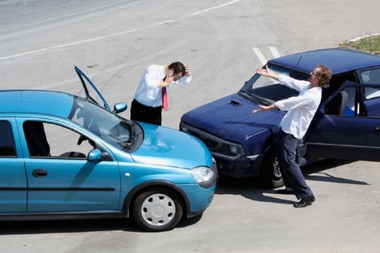 Lưu ý khi mua bảo hiểm thân vỏ ô tô