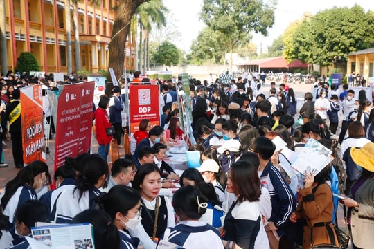 Ngày 9/3, tư vấn tuyển sinh - hướng nghiệp tại Trường THPT chuyên Nguyễn Trãi