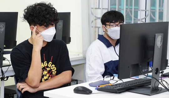 Hệ thống đăng ký thi đánh giá năng lực nghẽn vì thí sinh ảo