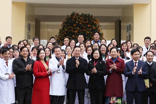 Sự kiện nổi bật ngày 25/2