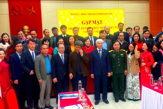 Thành ủy Hải Dương gặp mặt, tri ân cán bộ ngành y tế nhân 69 năm Ngày Thầy thuốc Việt Nam